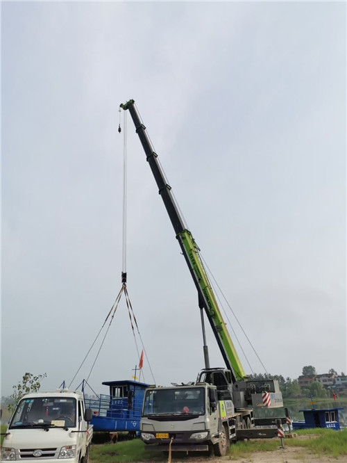 扎兰屯市桥梁建设吊装案例